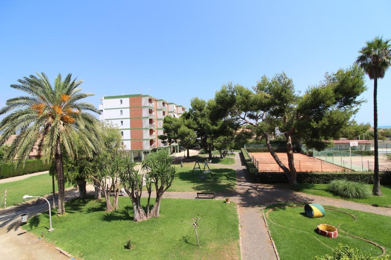 Global Properties, Apartamento Con Terraza Y Piscina A Un Paso De La Playa Канет-де-Беренгер Экстерьер фото