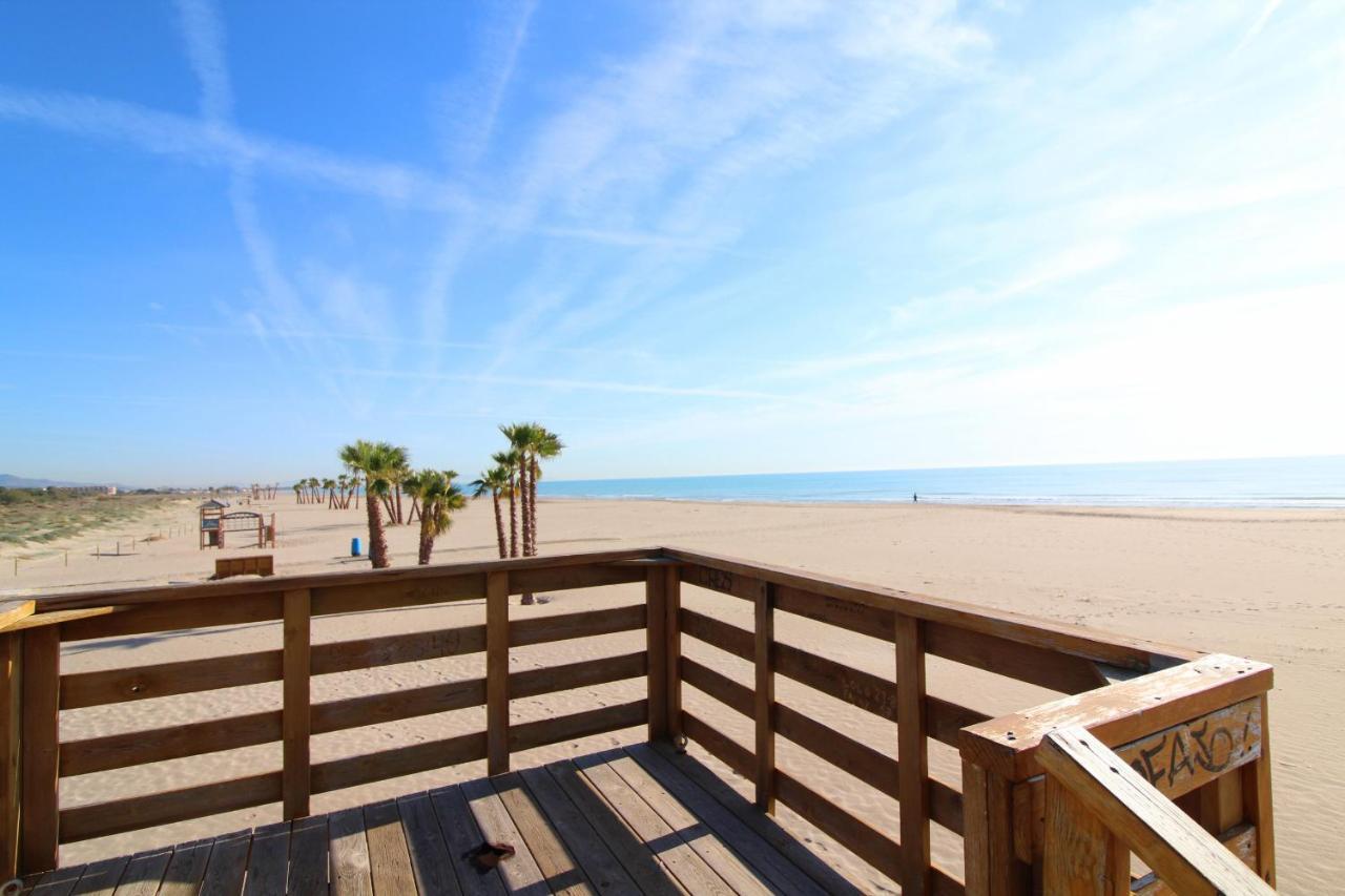 Global Properties, Apartamento Con Terraza Y Piscina A Un Paso De La Playa Канет-де-Беренгер Экстерьер фото
