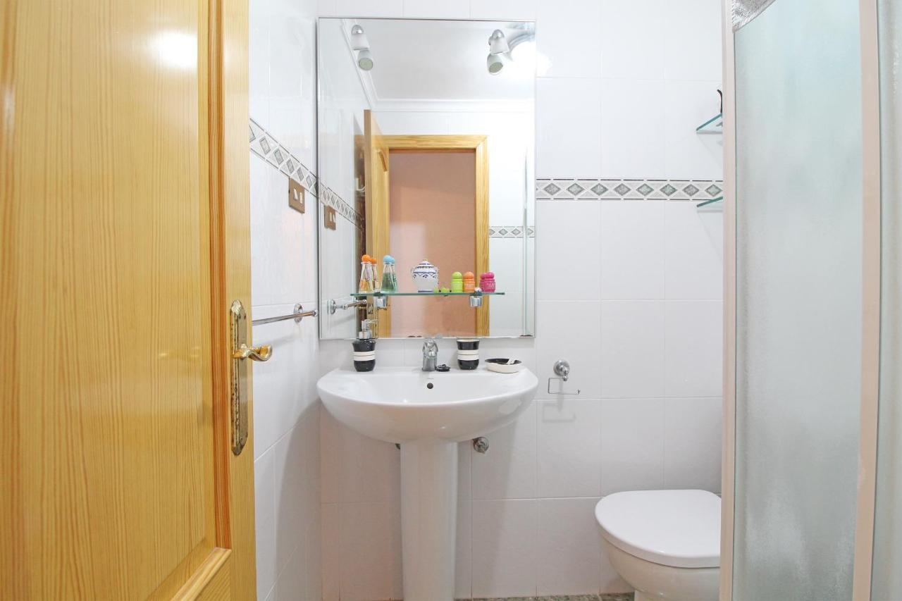 Global Properties, Apartamento Con Terraza Y Piscina A Un Paso De La Playa Канет-де-Беренгер Экстерьер фото