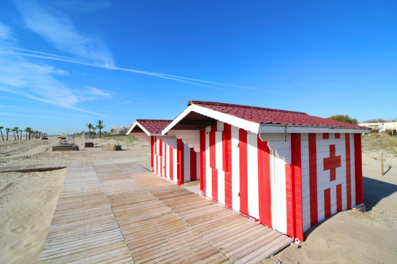 Global Properties, Apartamento Con Terraza Y Piscina A Un Paso De La Playa Канет-де-Беренгер Экстерьер фото