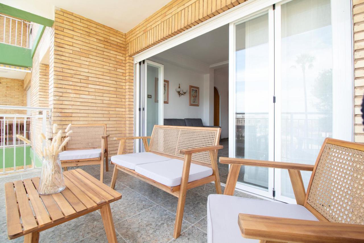 Global Properties, Apartamento Con Terraza Y Piscina A Un Paso De La Playa Канет-де-Беренгер Экстерьер фото