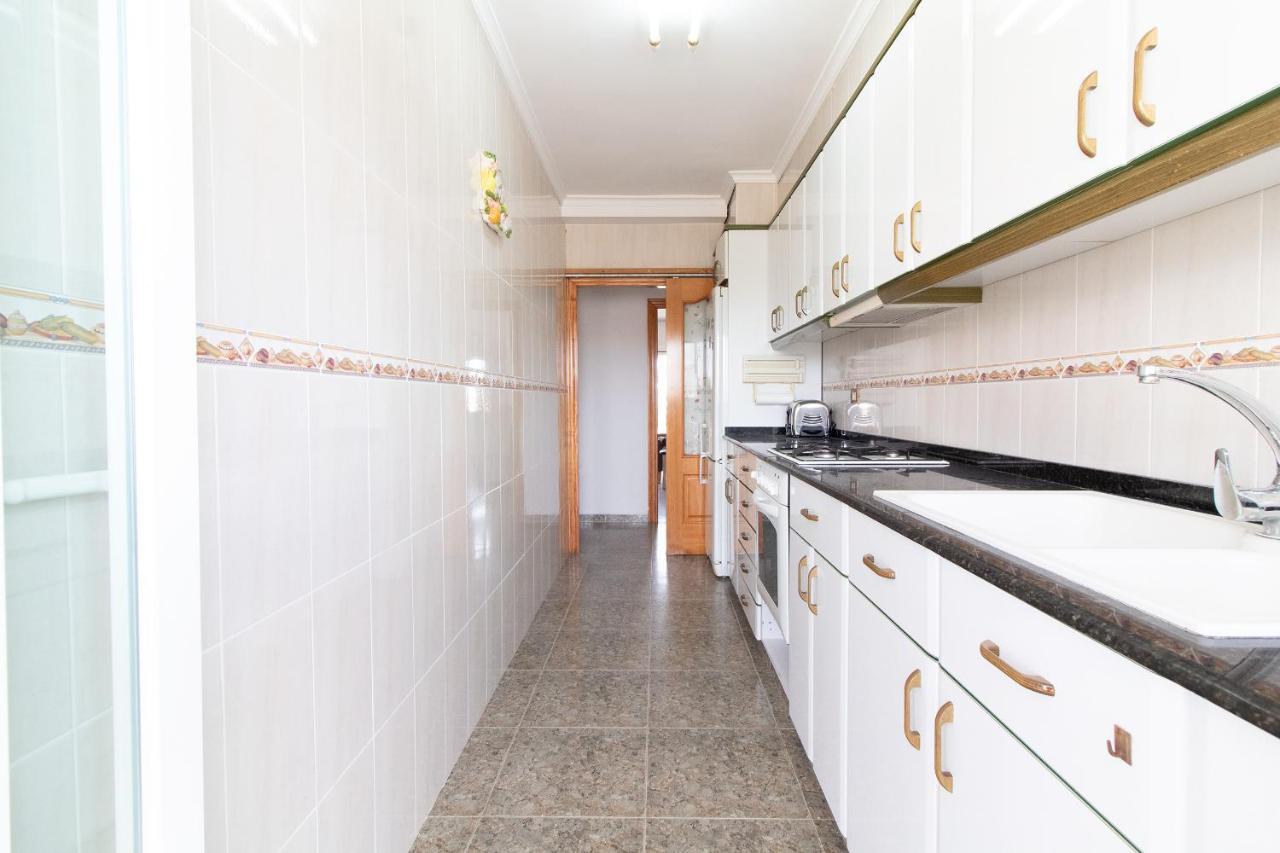Global Properties, Apartamento Con Terraza Y Piscina A Un Paso De La Playa Канет-де-Беренгер Экстерьер фото