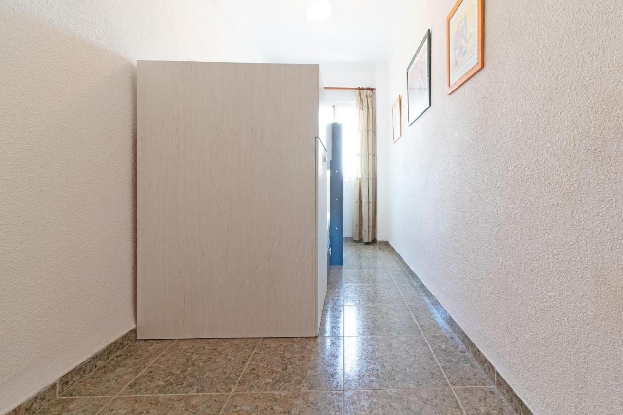 Global Properties, Apartamento Con Terraza Y Piscina A Un Paso De La Playa Канет-де-Беренгер Экстерьер фото