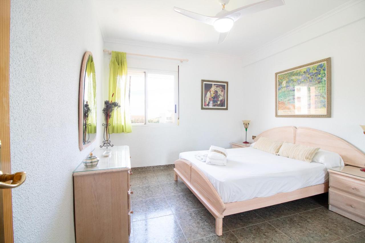 Global Properties, Apartamento Con Terraza Y Piscina A Un Paso De La Playa Канет-де-Беренгер Экстерьер фото