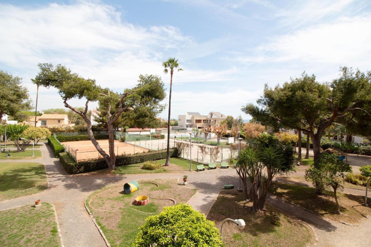 Global Properties, Apartamento Con Terraza Y Piscina A Un Paso De La Playa Канет-де-Беренгер Экстерьер фото