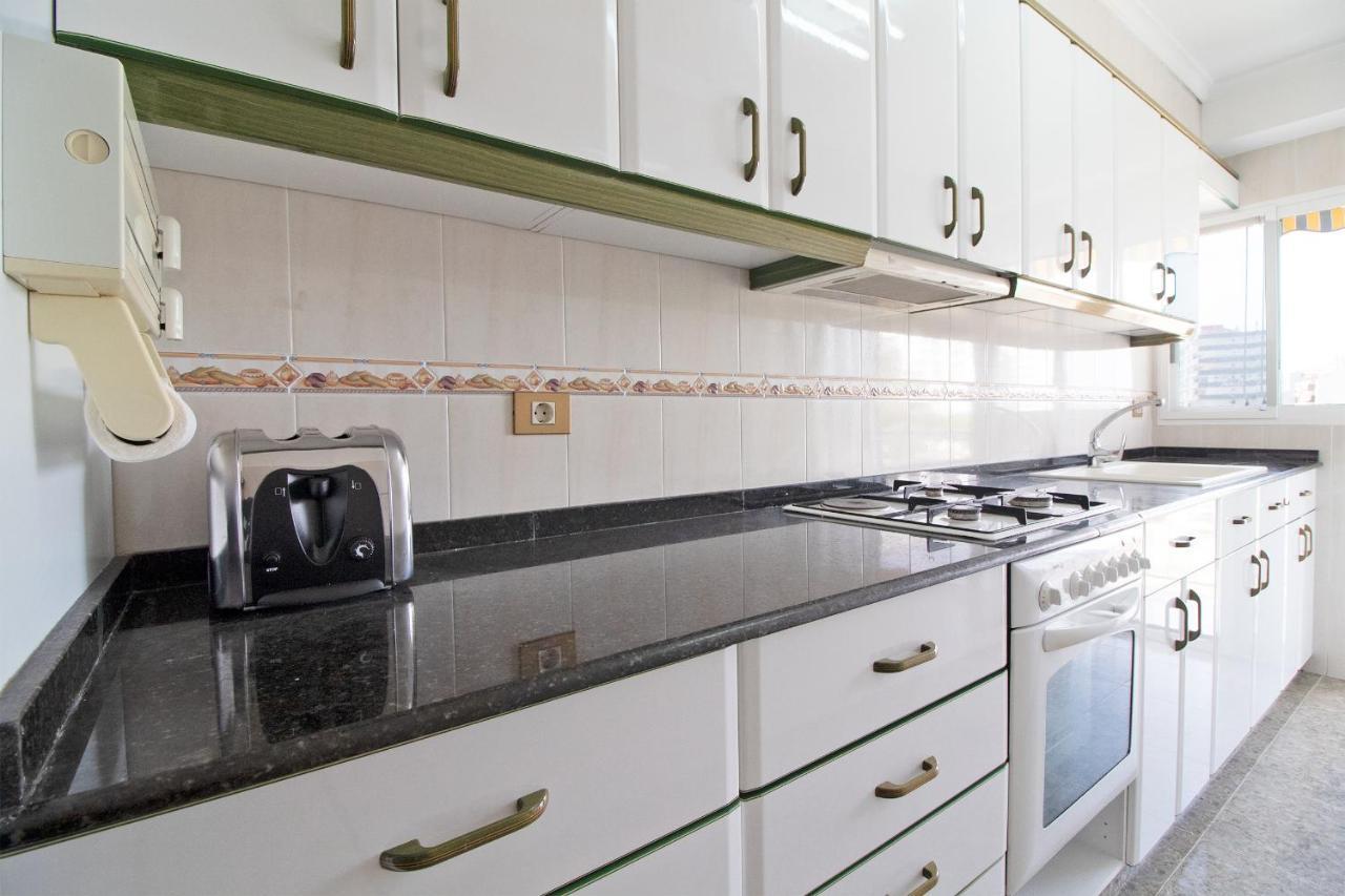Global Properties, Apartamento Con Terraza Y Piscina A Un Paso De La Playa Канет-де-Беренгер Экстерьер фото