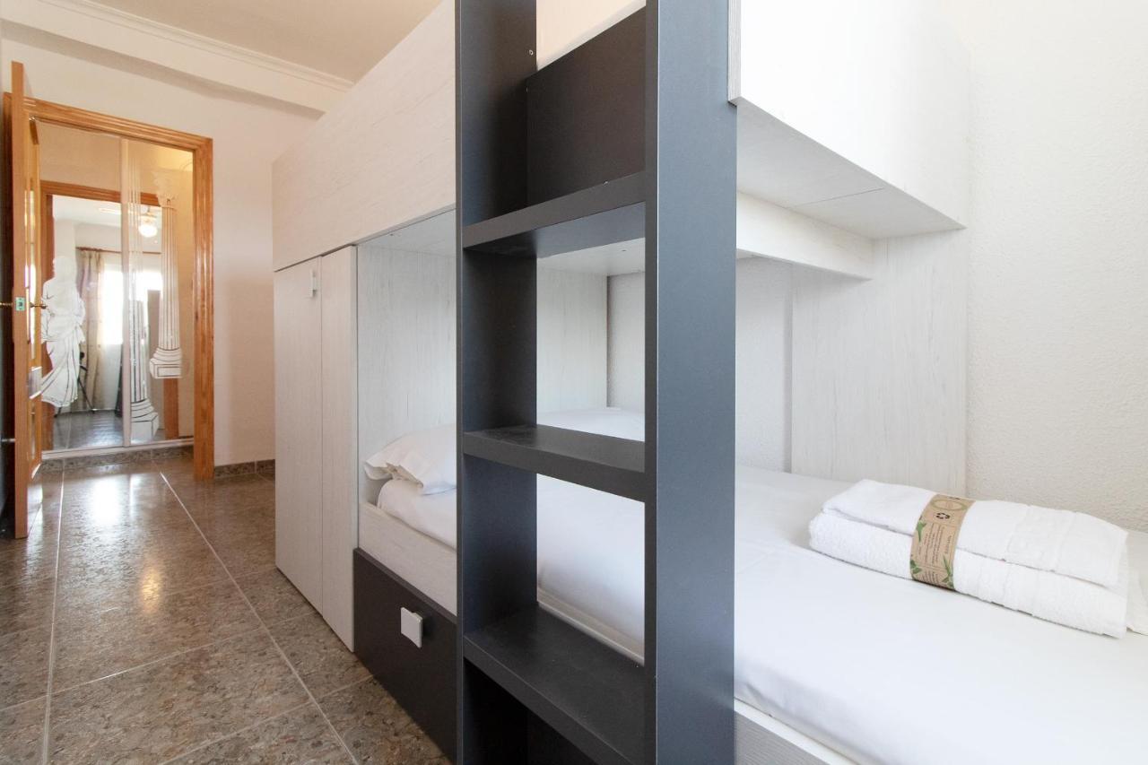 Global Properties, Apartamento Con Terraza Y Piscina A Un Paso De La Playa Канет-де-Беренгер Экстерьер фото